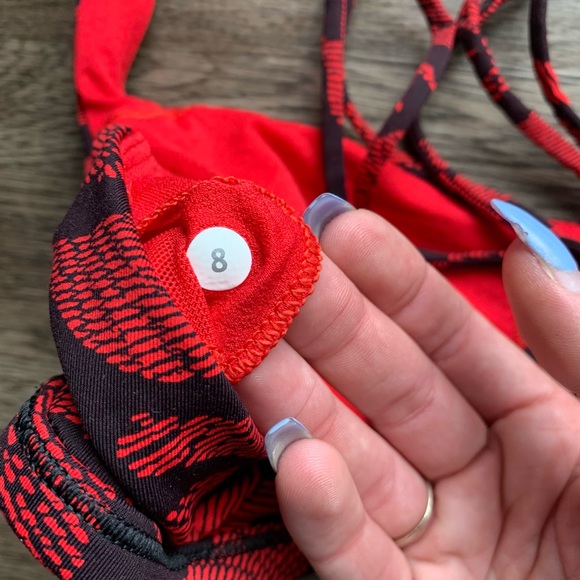 Lululemon sports bra - Picture 4 of 4